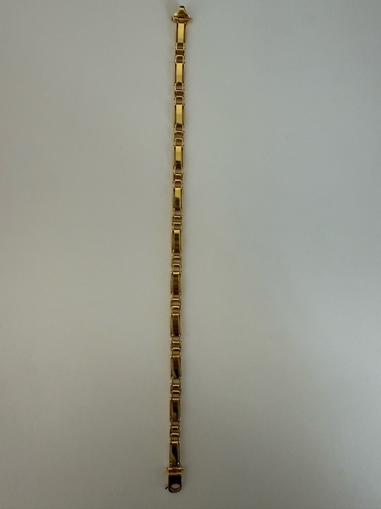 None Other - Gold Tone Link Bracelet